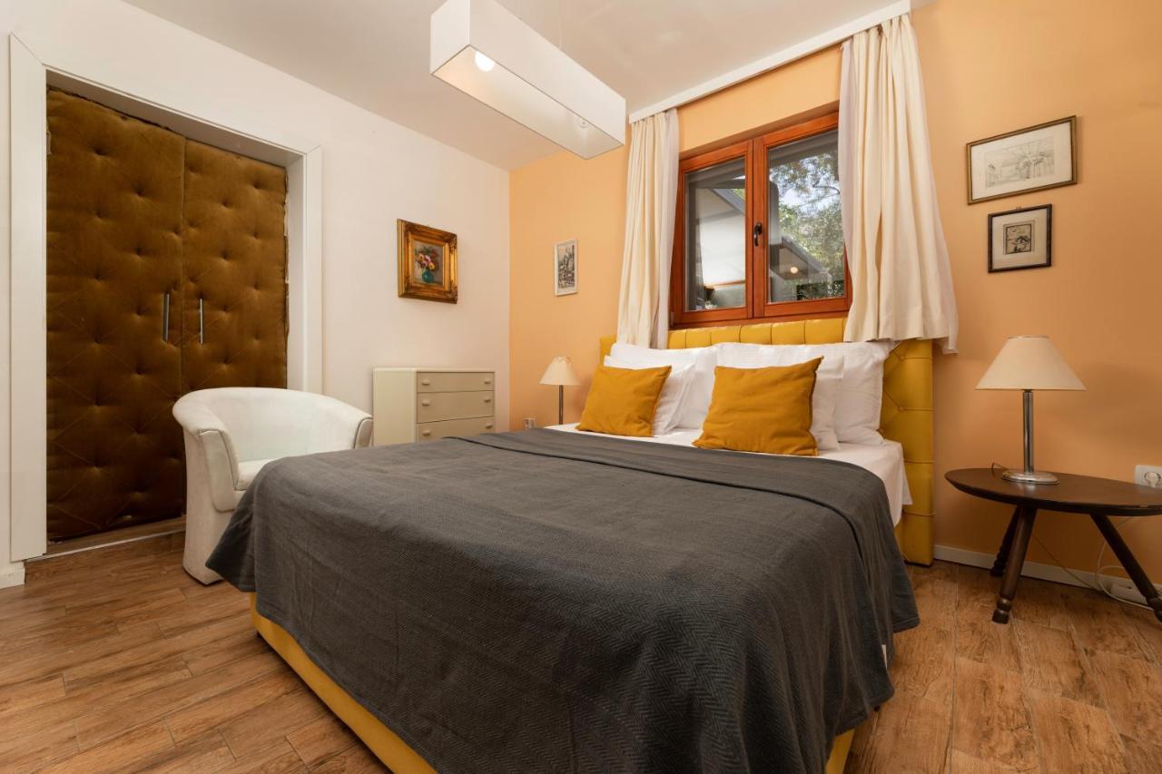 Apartments Ana Malinska Ngoại thất bức ảnh